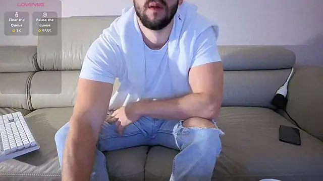 boiteasex online show from April 14, 2026, 4:07 am