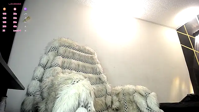 Snapshot of LickMyInk chatting on October 25, 2025, 3:47 am LickMyInk online show from October 25, 2025, 3:47 am