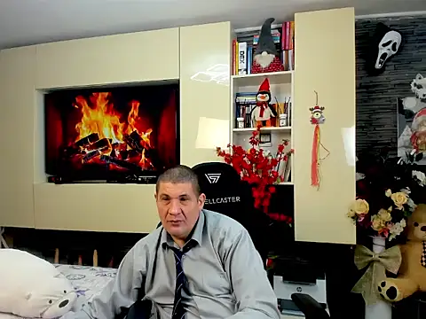 SpartacusDaddy48 online show from March 1, 2026, 5:15 pm