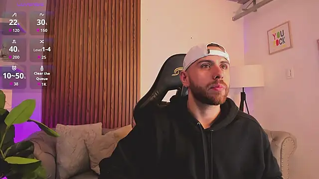 Maximo Wolff online show from February 3, 2026, 7:41 pm