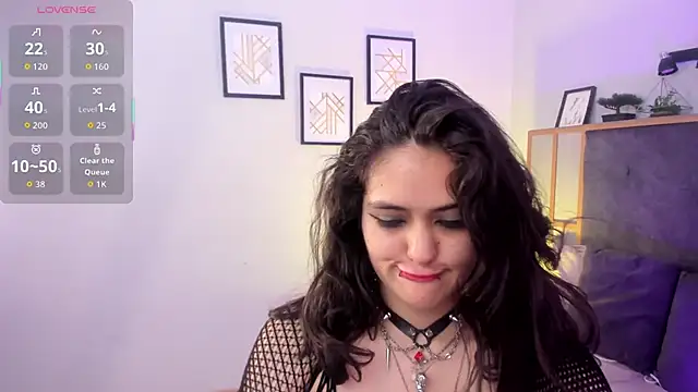 Snapshot of Azurra_amatto2 chatting on November 26, 2025, 11:06 pm Azurra amatto2 online show from November 26, 2025, 11:06 pm