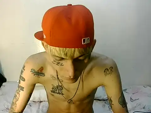 KinkyLatinCock online show from September 25, 2025, 5:27 pm