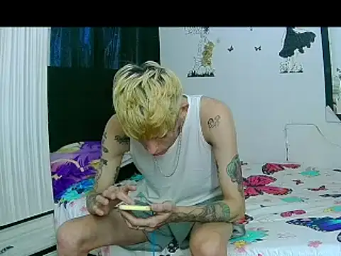 KinkyLatinCock online show from October 8, 2025, 10:18 pm