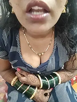 Snapshot of Swapna_kannada chatting on May 8, 2026, 11:21 pm Swapna kannada online show from May 8, 2026, 11:21 pm