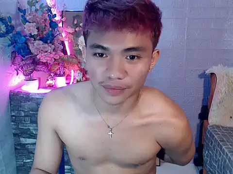Snapshot of mostwantedtwink chatting on May 27, 2026, 12:46 pm mostwantedtwink online show from May 27, 2026, 12:46 pm