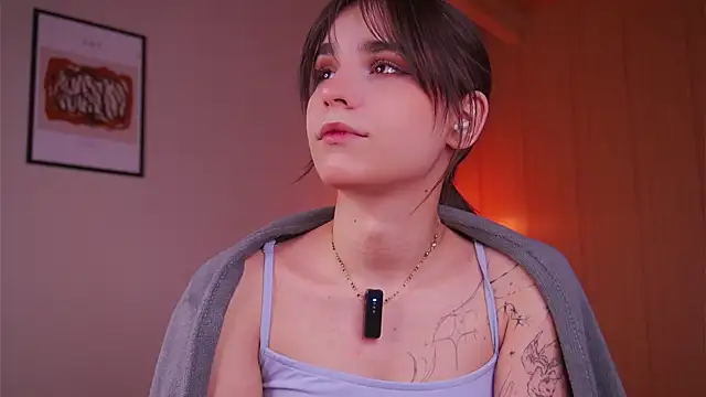 Asecondsoul online show from February 8, 2026, 5:33 am