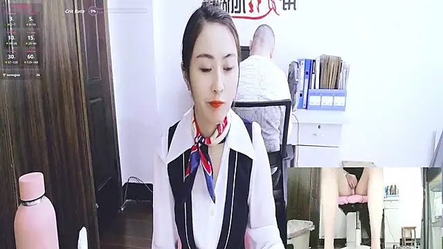 GUO168 online show from November 1, 2025, 2:24 am