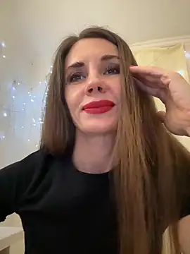 LucieMack online show from December 2, 2025, 6:36 pm