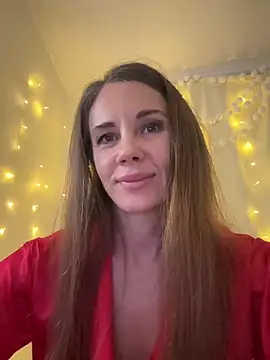 LucieMack online show from January 13, 2026, 4:34 pm