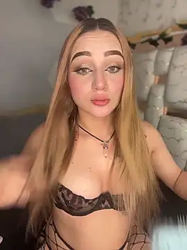 Sara Sophia420 online show from December 23, 2025, 5:27 am