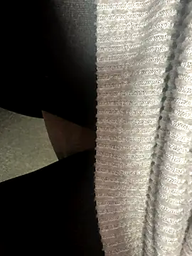 HiddenHoneyLDN online show from December 16, 2025, 12:21 pm