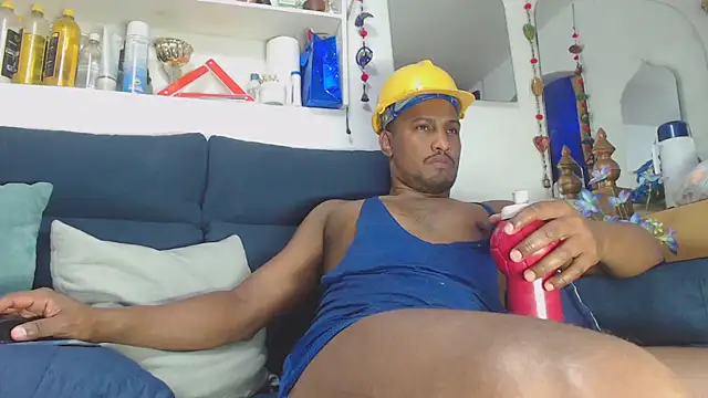 ElCaballeroNegro24 online show from March 4, 2026, 3:34 am