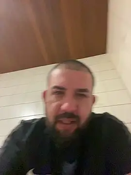 Snapshot of andrey1887 chatting on October 14, 2025, 11:05 pm andrey1887 online show from October 14, 2025, 11:05 pm