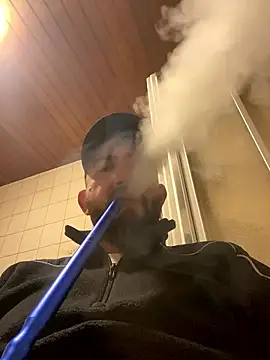 Snapshot of andrey1887 chatting on January 12, 2026, 5:07 pm andrey1887 online show from January 12, 2026, 5:07 pm