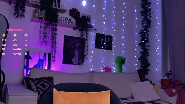 Lollyshy online show from December 16, 2025, 7:02 am