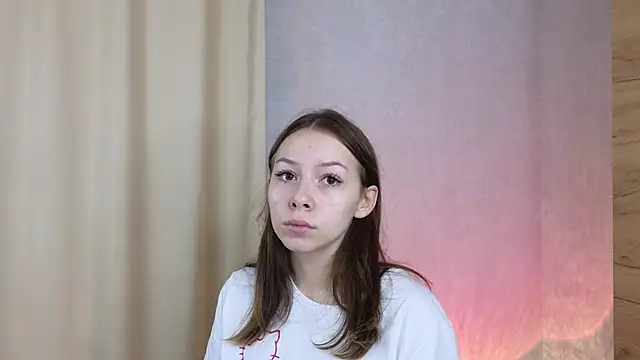 Snapshot of BlushinBloom chatting on November 22, 2025, 6:12 am BlushinBloom online show from November 22, 2025, 6:12 am