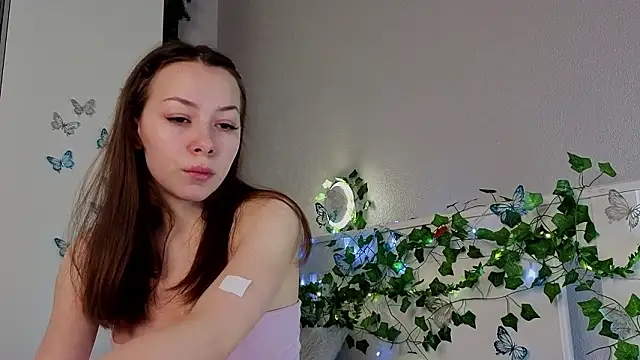 BlushinBloom online show from February 20, 2026, 5:59 am