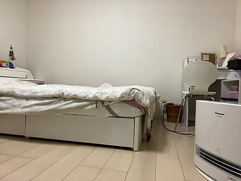 sora 033 online show from February 25, 2026, 5:33 pm