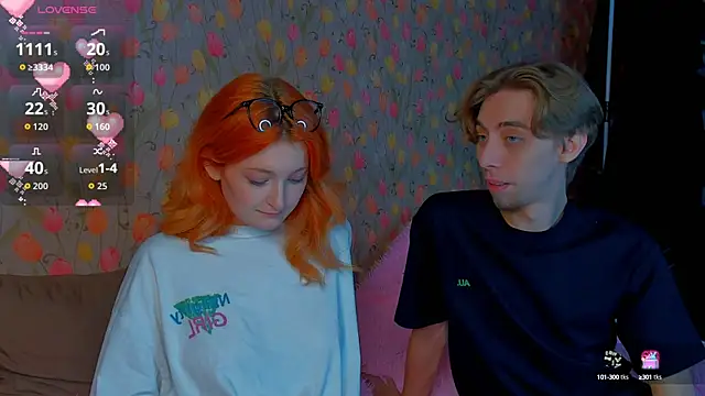 Snapshot of Squirrel_Bunny chatting on October 7, 2025, 4:15 pm Squirrel Bunny online show from October 7, 2025, 4:15 pm