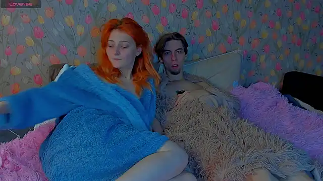 Snapshot of Squirrel_Bunny chatting on October 12, 2025, 4:39 pm Squirrel Bunny online show from October 12, 2025, 4:39 pm