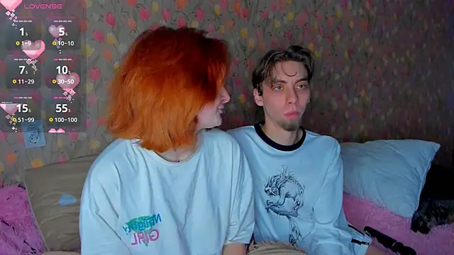 Snapshot of Squirrel_Bunny chatting on December 17, 2025, 4:02 pm Squirrel Bunny online show from December 17, 2025, 4:02 pm