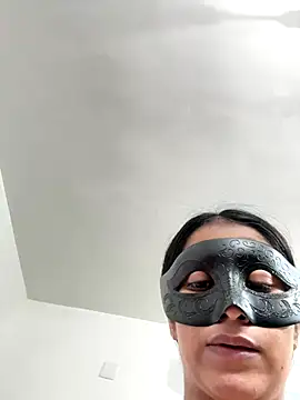 Lusty Desi online show from November 15, 2025, 1:36 am