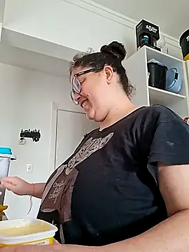 Snapshot of valkiriabbw chatting on September 8, 2025, 5:45 pm valkiriabbw online show from September 8, 2025, 5:45 pm