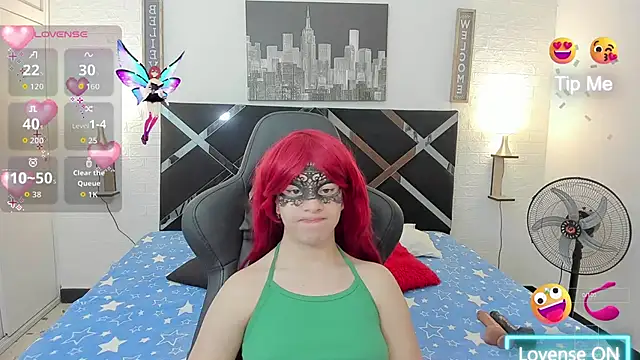 Katalina red online show from September 30, 2025, 6:57 pm
