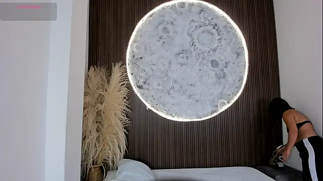 ShaniaDaniels online show from February 20, 2026, 8:53 pm