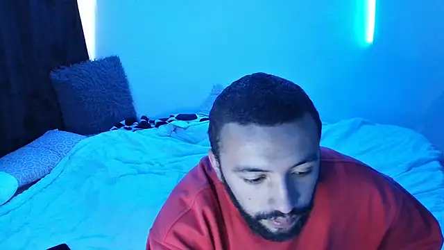 Snapshot of annaandgray chatting on September 24, 2025, 4:43 pm annaandgray online show from September 24, 2025, 4:43 pm