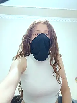 Snapshot of Arora07 chatting on October 5, 2025, 7:23 pm Arora07 online show from October 5, 2025, 7:23 pm