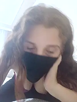 Snapshot of Arora07 chatting on October 11, 2025, 10:52 pm Arora07 online show from October 11, 2025, 10:52 pm