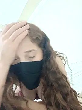 Snapshot of Arora07 chatting on October 15, 2025, 11:38 pm Arora07 online show from October 15, 2025, 11:38 pm