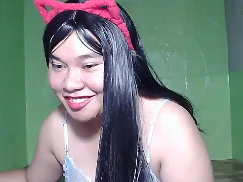 Kiarra 69 online show from October 26, 2025, 1:17 pm