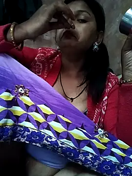 Snapshot of heena3355 chatting on December 15, 2025, 3:55 am heena3355 online show from December 15, 2025, 3:55 am