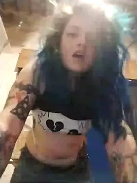 Snapshot of Wen_Vexxx chatting on October 1, 2025, 11:11 pm Wen Vexxx online show from October 1, 2025, 11:11 pm