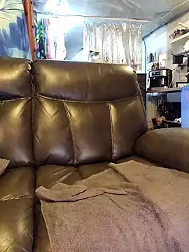 Snapshot of Love86Emily chatting on February 2, 2025, 7:04 pm Love86Emily online show from February 2, 2025, 7:04 pm