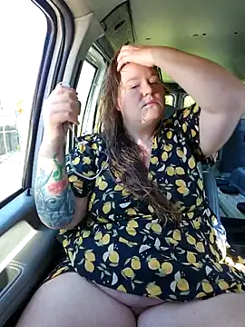 Snapshot of Love86Emily chatting on September 15, 2025, 3:01 pm Love86Emily online show from September 15, 2025, 3:01 pm