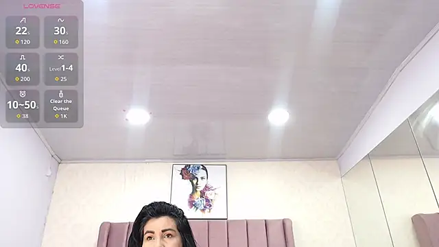 AriannaAdames online show from May 30, 2026, 12:13 pm