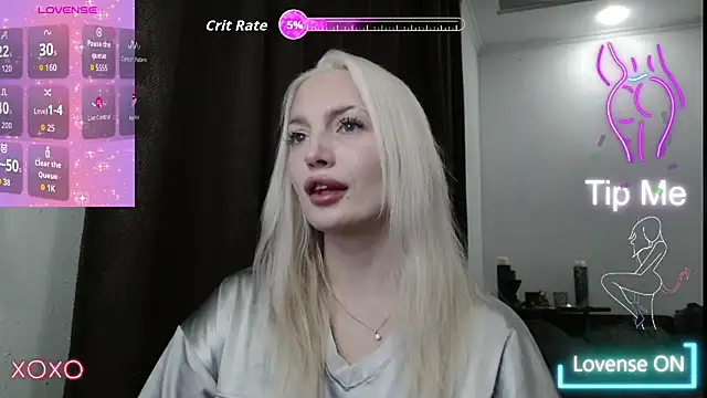 Snapshot of SpaceMarsi chatting on December 5, 2025, 1:25 am SpaceMarsi online show from December 5, 2025, 1:25 am