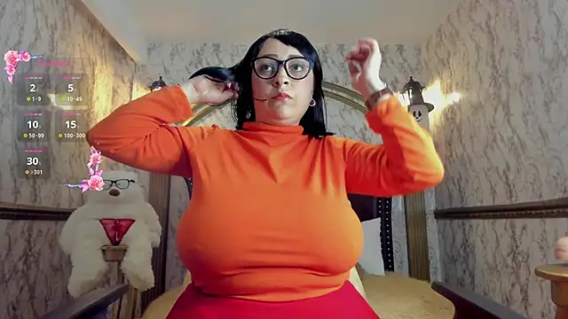 Snapshot of irenne_wilsonn chatting on October 23, 2025, 12:48 pm irenne wilsonn online show from October 23, 2025, 12:48 pm