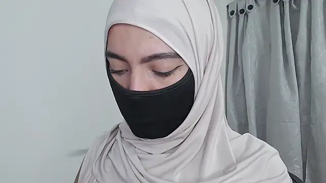 jade nassar online show from February 26, 2026, 8:41 pm