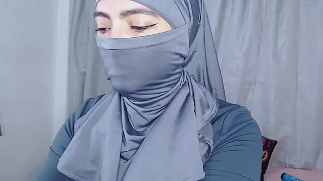 Snapshot of jade_nassar chatting on May 15, 2026, 12:34 pm jade nassar online show from May 15, 2026, 12:34 pm