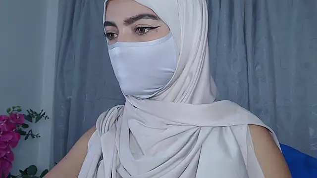 Snapshot of jade_nassar chatting on June 1, 2026, 10:22 pm jade nassar online show from June 1, 2026, 10:22 pm