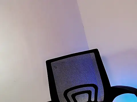 your hottest kim online show from March 13, 2026, 2:40 am