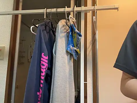 kabikabi makaron online show from April 18, 2026, 4:44 pm