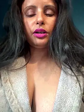 Angelaarayexx online show from January 16, 2026, 1:15 pm