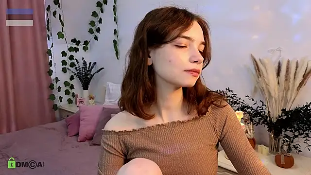 Snapshot of Evi_Brook chatting on November 28, 2025, 8:50 am Evi Brook online show from November 28, 2025, 8:50 am