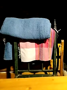 Snapshot of JohnnyTos chatting on September 9, 2025, 6:40 pm JohnnyTos online show from September 9, 2025, 6:40 pm