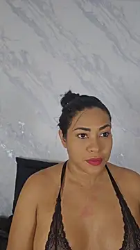 Monika-Ruiz online show from May 1, 2026, 7:40 pm